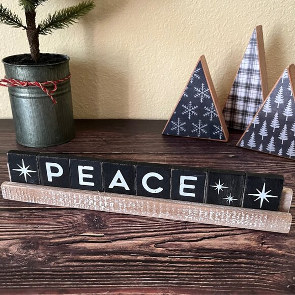 CLEARANCE!Wooden Ledgie Kit - PEACE / 12"x2.5"x1" / Black and White / Christmas - Picture 5 of 5